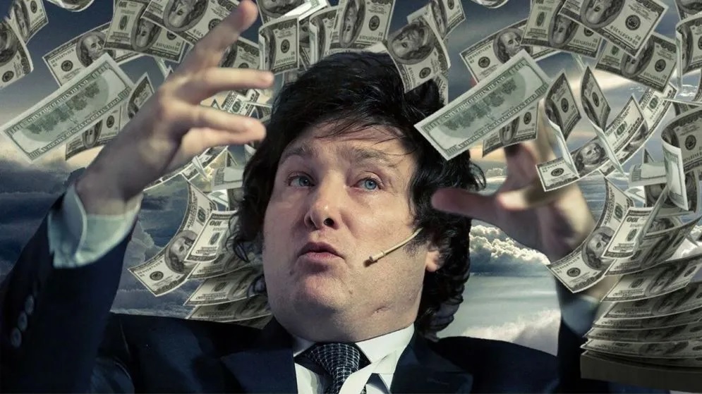 “los dólares iban a salir de los colchones desplazando a los pesos…” Cristina Fernández de Kirchner