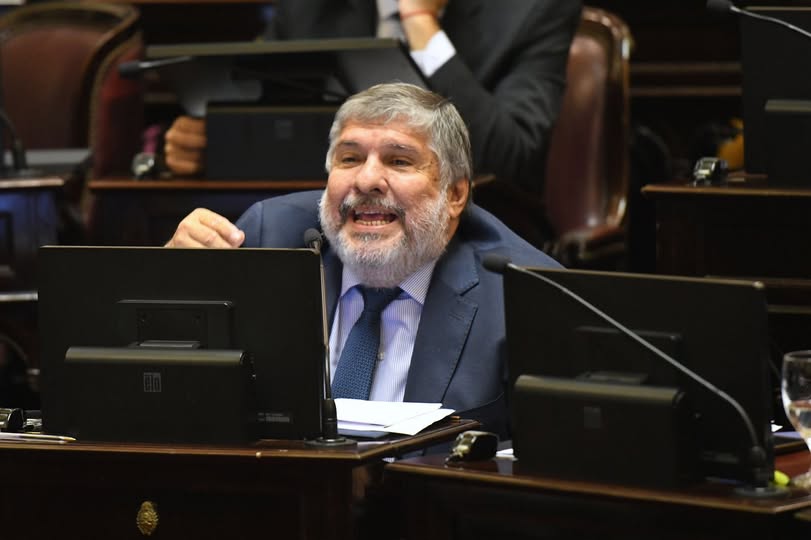 José Mayans: “Milei hizo más daño que Macri y gobierna para el FMI”