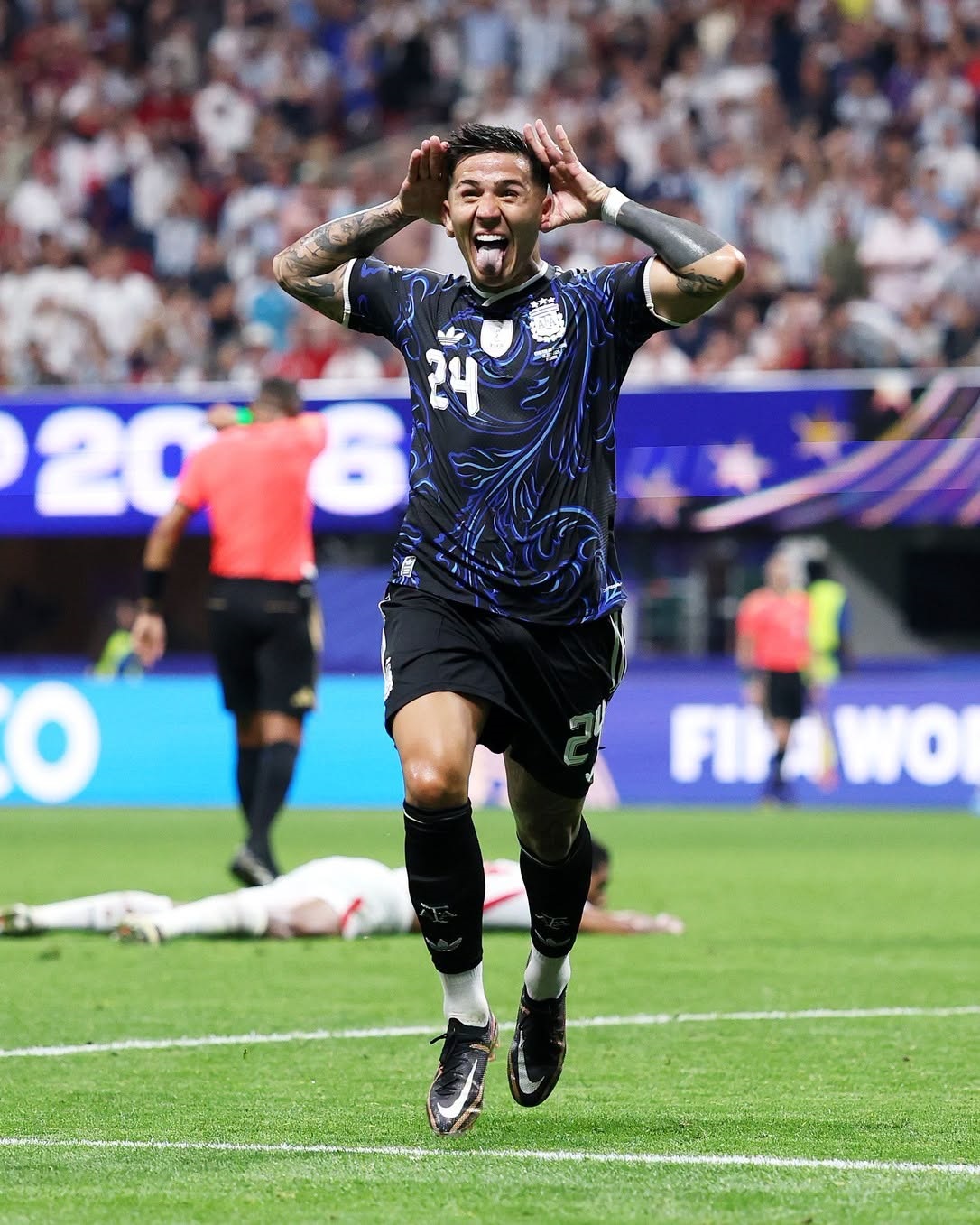 FURIA EN INGLATERRA POR LA DERROTA ANTE LA SELECCIÓN ARGENTINA